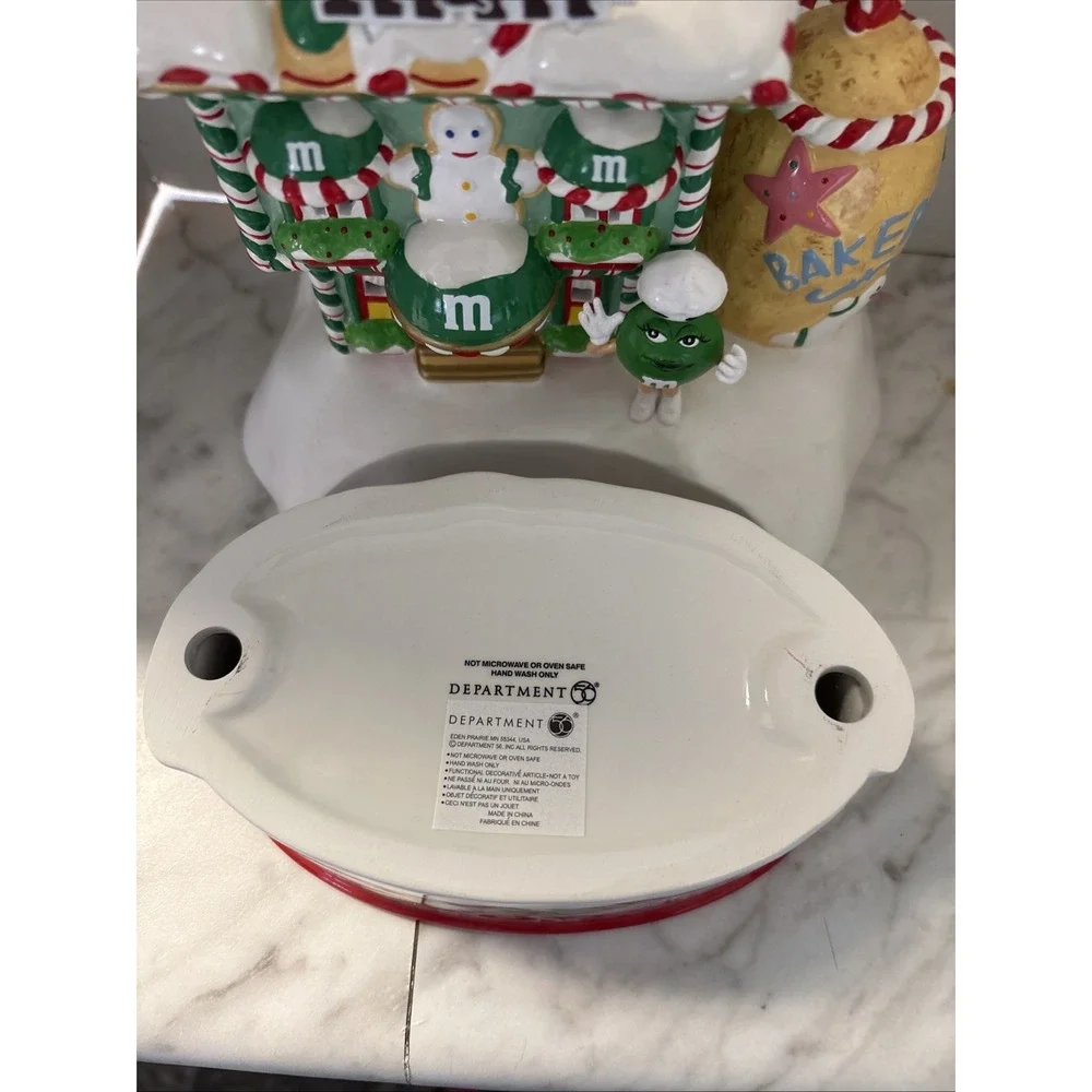 Dept 56 M&M's Christmas Bakery Lighted House Building & Candy‎ Dish With Light